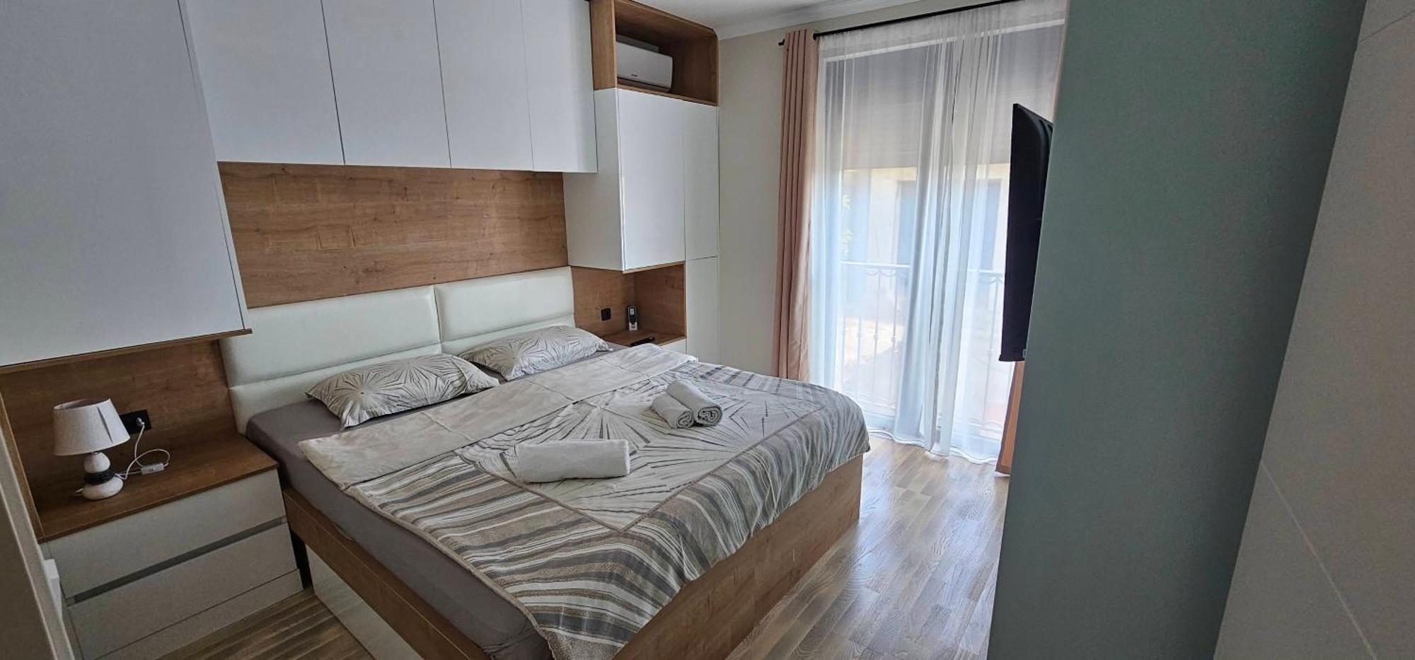 Ralux Apartman Tivat Apartment Ngoại thất bức ảnh