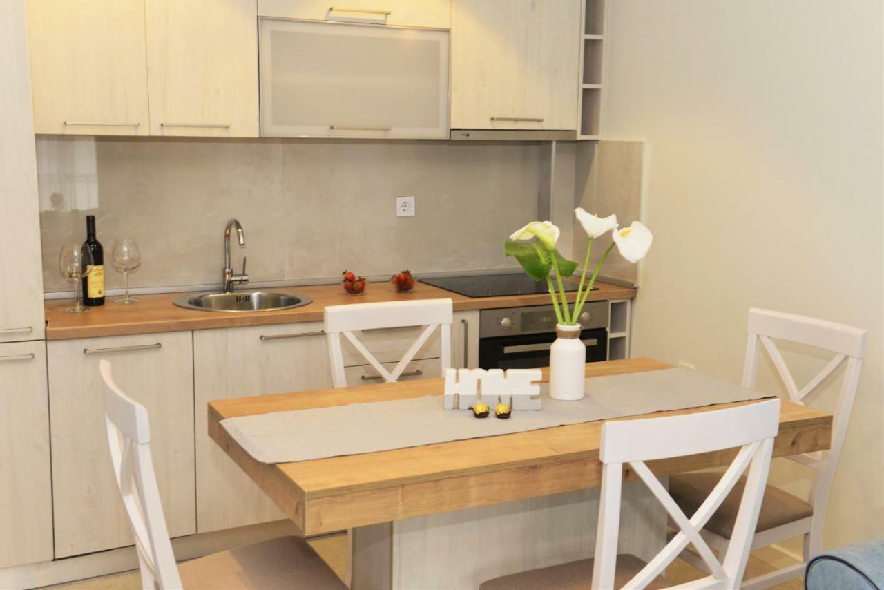 Ralux Apartman Tivat Ngoại thất bức ảnh