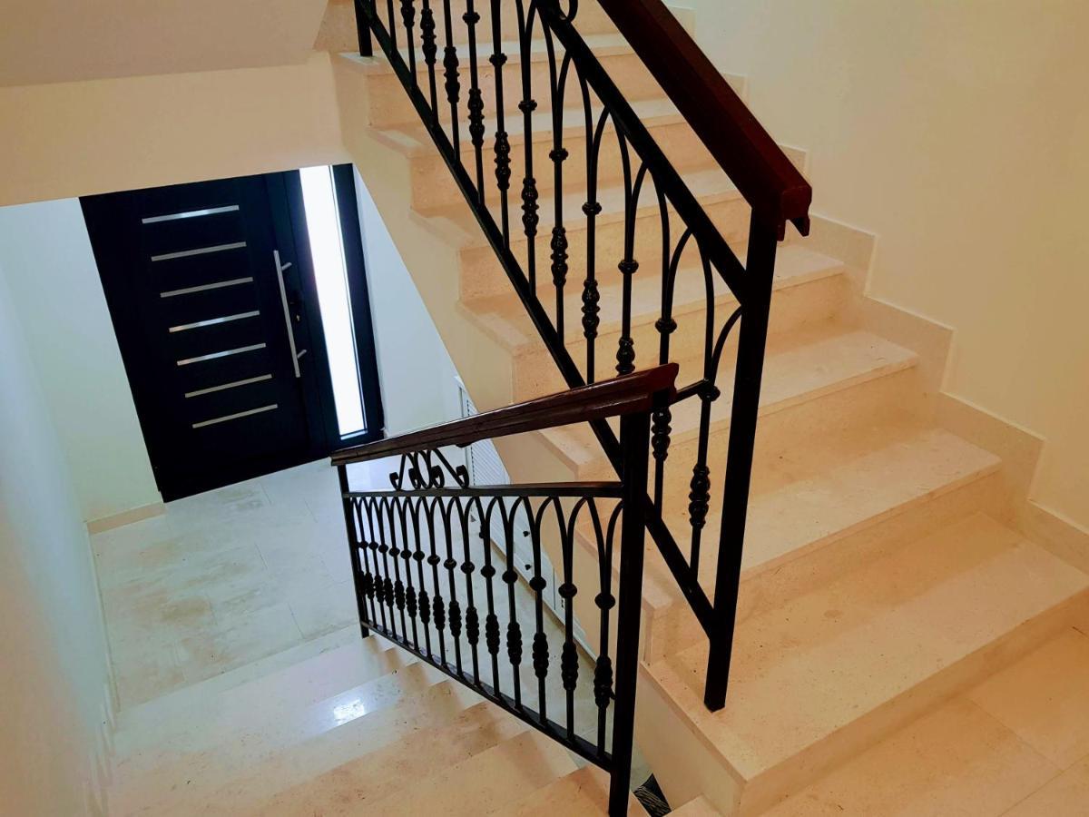 Ralux Apartman Tivat Ngoại thất bức ảnh