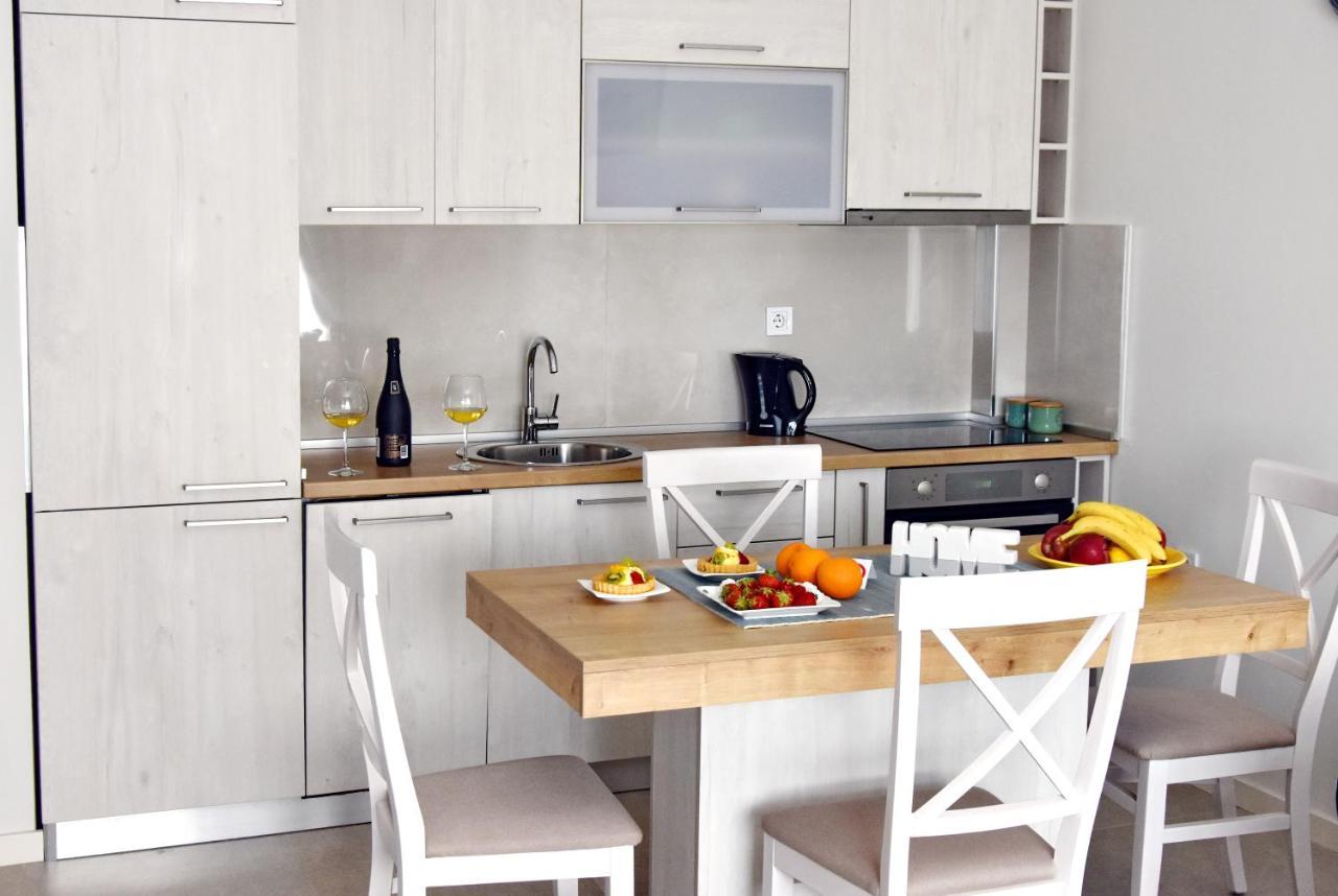 Ralux Apartman Tivat Apartment Ngoại thất bức ảnh