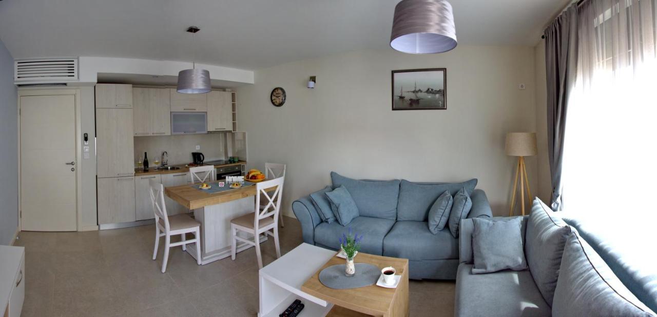 Ralux Apartman Tivat Ngoại thất bức ảnh